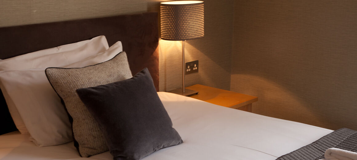 The Warwick Arms Hotel Buitenkant foto